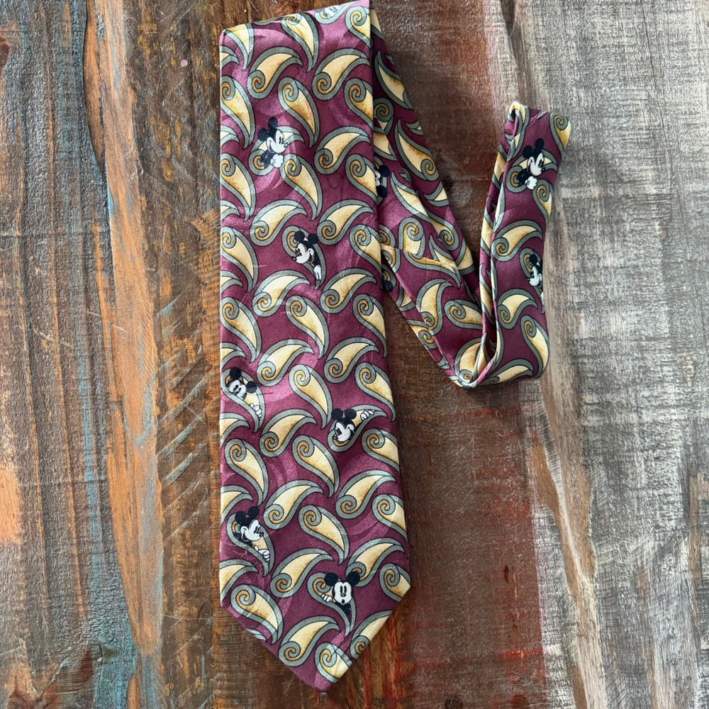 Vintage Hidden Mickey with Paisley 100% Silk Maroon Tie Approx 4"W 58"L RN73469 - Picture 3 of 8